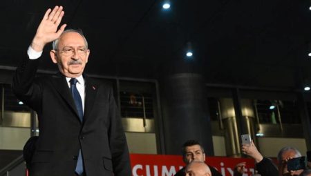 6’lı Masa’nın Kılıçdaroğlu’nu aday olarak açıklamasının akabinde birinci istifa geldi